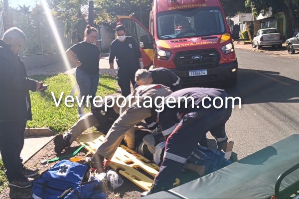 Motociclista fica gravemente ferido após colisão com carro no Jardim São Paulo