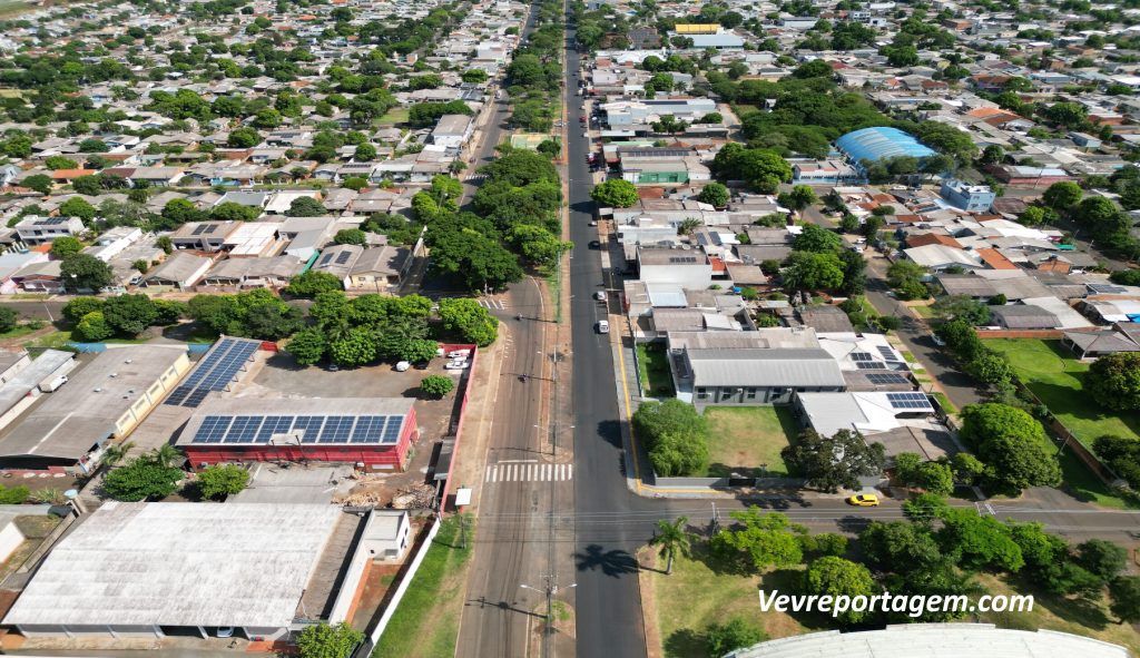 Pavimentação da Avenida Mário Filho avança e obra já supera 50% do cronograma