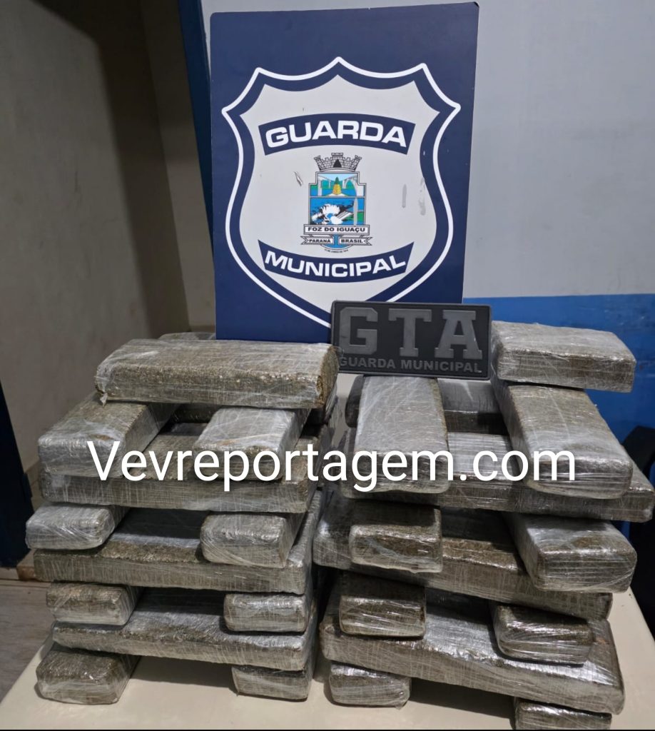 Mulher é presa com mais de 25 quilos de maconha na Rodoviária Internacional de Foz do Iguaçu