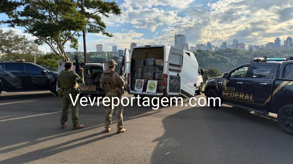 PF e PM apreendem mais de 2,2 toneladas de maconha em depósito clandestino em Foz do Iguaçu