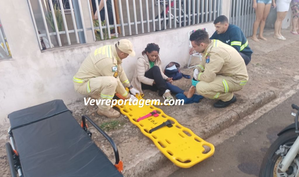 Casal sofre queda de motocicleta após cachorro atravessar a pista no Porto Meira; mulher é encaminhada ao hospital