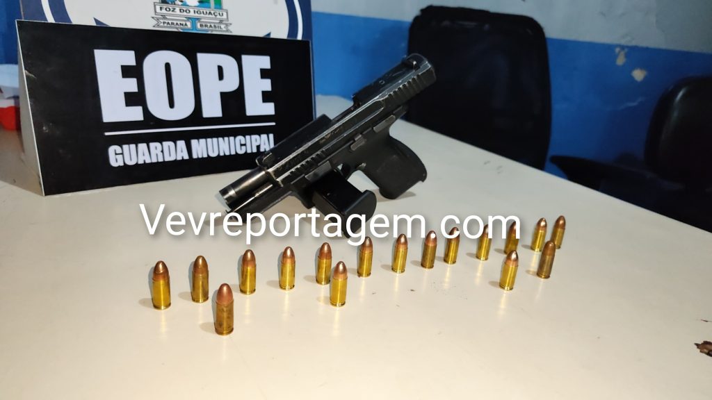 Equipe EOPE da Guarda Municipal apreende pistola durante abordagem próximo à Rodoviária de Foz