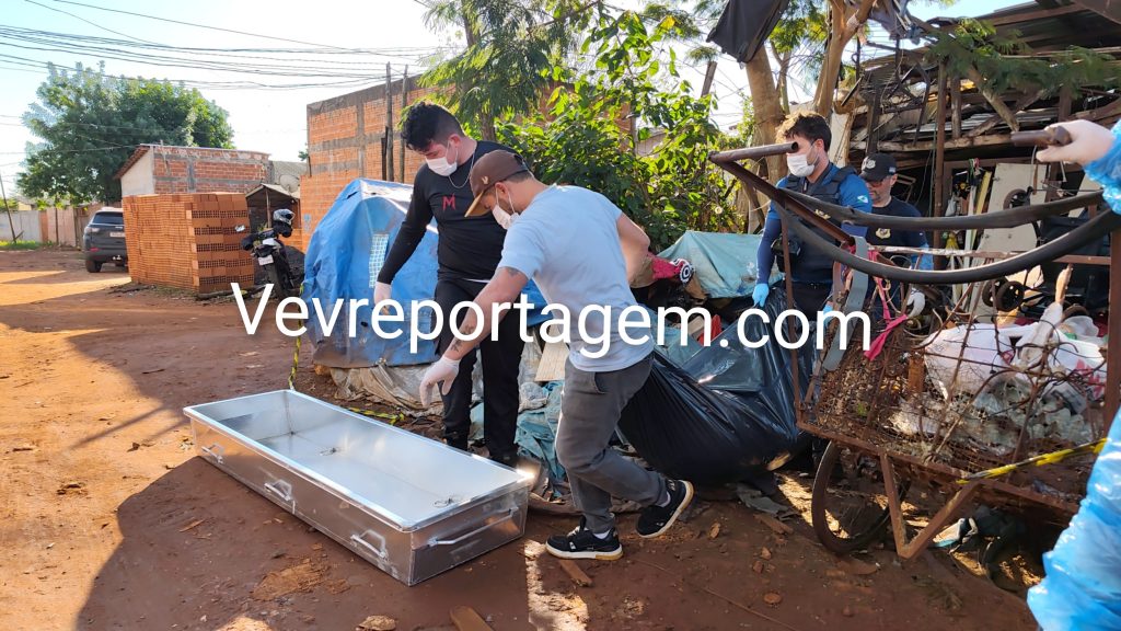 Mulher é encontrada morta em estado avançado de decomposição em residência na região do Porto Meira