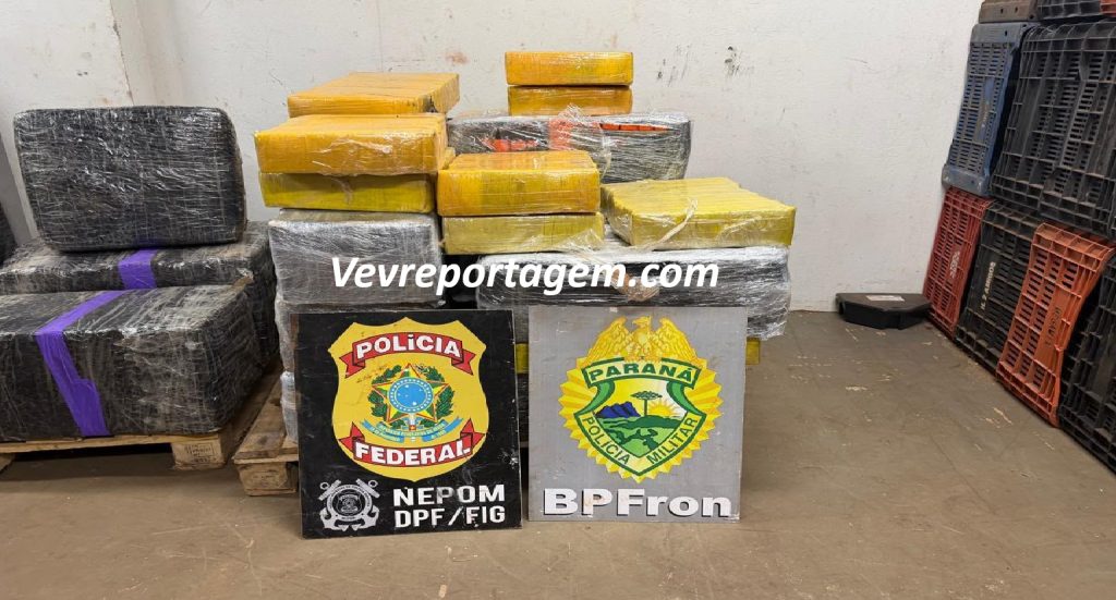 BPFRON e Polícia Federal apreendem 518 quilos de maconha em área de mata em Foz do Iguaçu
