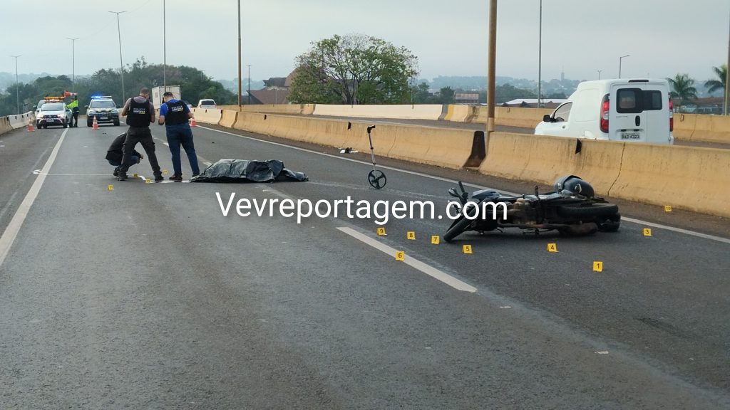 Homem é morto a tiros sobre viaduto da BR-277, em Foz do Iguaçu