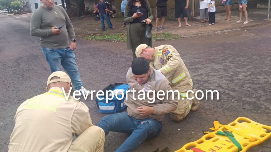Motociclista fica ferido após colisão entre moto e automóvel no bairro Morumbi